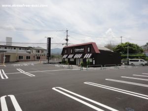 シャトレーゼ大分寒田店1