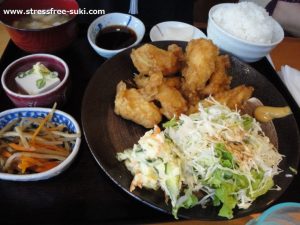 潮から豚ぼ －　とり天定食