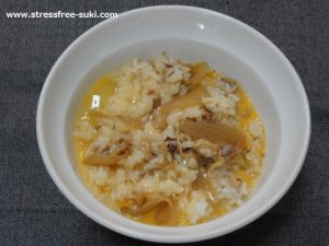 丸大食品の牛丼の具にたまご