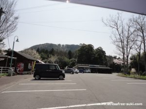 山香温泉　風の郷市場　駐車場