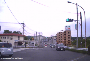 トライアル敷戸店までの道5