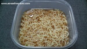 ダイソーの電子レンジOKタッパ4