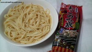 パスタを代用して焼きそばみたいにして食べた感想1